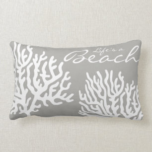 Coussin Rectangle La vie de corail côtière de mer blanche est une
