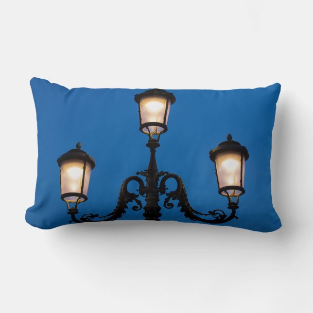Coussin Rectangle Lampe allumée la nuit, Venise (Recto)