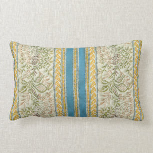 Coussin Rectangle Le Français a brodé le regard de tissu de fleur