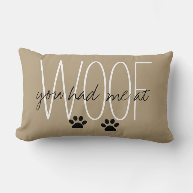 COUSSIN RECTANGLE LE JET CHIC PILLOW_ " VOUS M'AVEZ EU CHEZ WOOF " (Recto)
