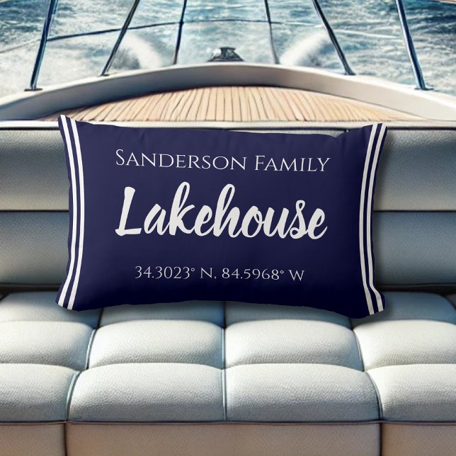 Coussin Rectangle Marine Blue Lakehouse Nom de famille Carte Corinat (Créateur téléchargé)