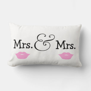 Coussin Rectangle Mme et Mme Two Brides Lips Mariage Cadeau