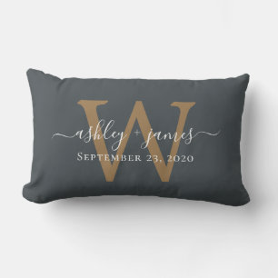 Coussin Rectangle Monogramme Doré Date de Mariage Noir Décalé