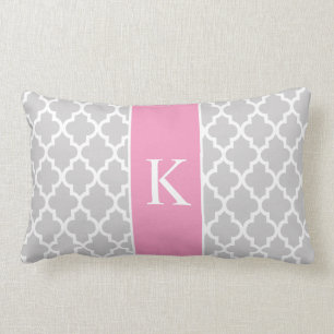 Coussin Rectangle Monogramme fait sur commande marocain rose gris