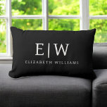 Coussin Rectangle Monogramme moderne minimaliste noir et blanc<br><div class="desc">Découvrez notre collection minimaliste moderne de monogrammes noirs et blancs : Faites preuve de simplicité et de sophistication grâce à nos designs minimalistes, conçus pour élever votre style sans effort. Réalisée avec un oeil attentif pour l'esthétique moderne, cette collection présente des motifs noirs et blancs épurés accentués par des monogrammes...</div>