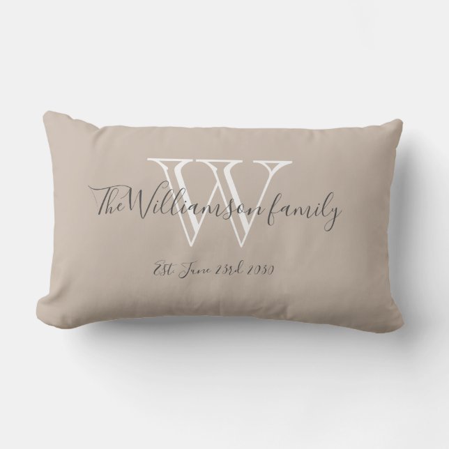 Coussin Rectangle Monogramme + Nom de famille Chic Script Keepsaké C (Recto)