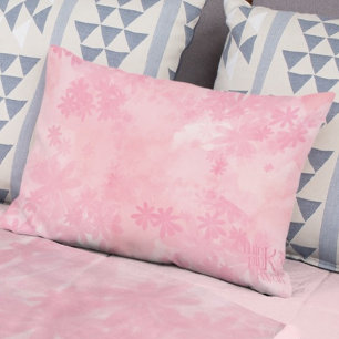 Coussin Rectangle Motif floral à l'aquarelle rose Think Pink