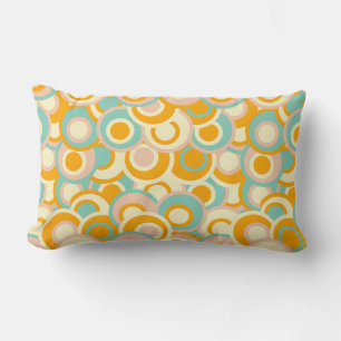 Coussin Rectangle Motif rétro coloré dans des tons pastel orange