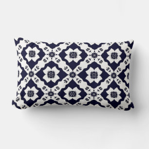 Coussin Rectangle Motifs Intrigués en Contraste Noir et Blanc