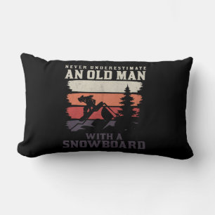 Coussin Rectangle ne sous-estimez jamais un vieil homme avec un snow