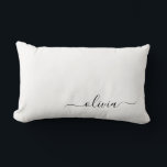 Coussin Rectangle Noir Blanc Script Monogramme Nom Moderne<br><div class="desc">Monogramme blanc et noir Ajoutez votre propre nom Lumbar Coussin. Cela rend le cadeau parfait pour 16 ans,  mariage,  douche nuptiale,  anniversaire,  baby shower ou bachelorette pour quelqu'un qui aime le luxe glam et les styles chic.</div>