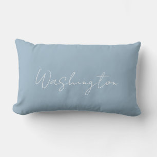Coussin Rectangle Nom de famille bleu poudré personnalisé Script Min