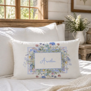 Coussin Rectangle Nom personnalisé Fleur de fleurs sauvages bleues