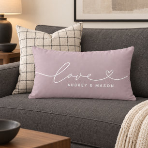 Coussin Rectangle Noms de couple de script de cœur d'amour lilas rom