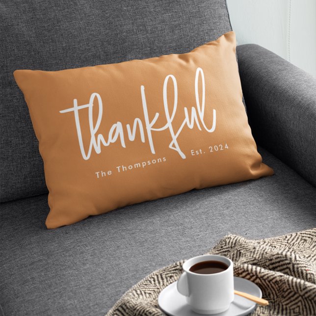 Coussin Rectangle Personnalisé Thanksgiving Saison Automne Orange (Thankful orange thanksgiving family autumn throw pillow)