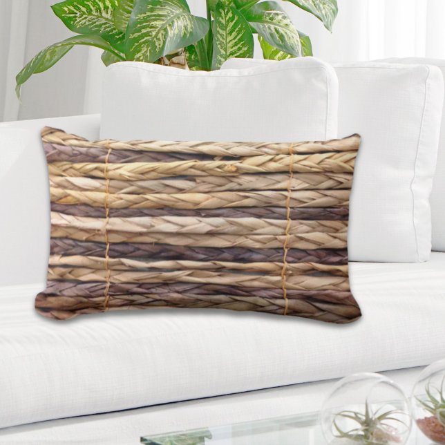 Coussin Rectangle plage de style île tropicale rustique tissé en osi (tropical island style beach rustic woven wicker lumbar pillow)