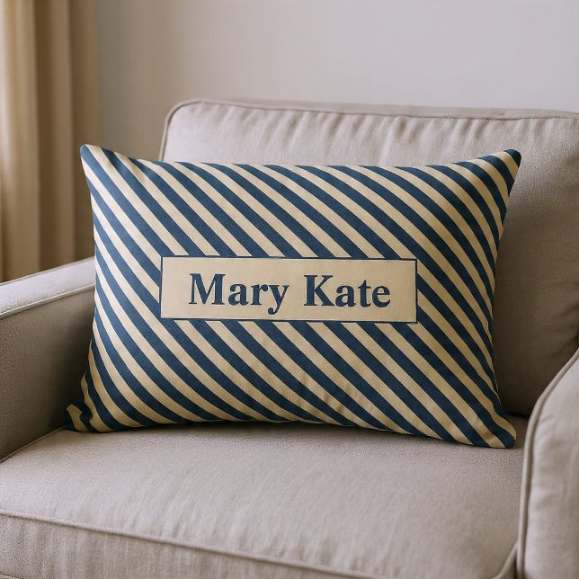Coussin Rectangle Rayures Bleu/Vanille avec Monogramme (Créateur téléchargé)
