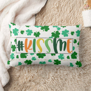 Coussin Rectangle Saint-Patricks Day Kiss Me Cute Green Clover