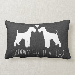 Coussin Rectangle Silhouettes d'Airedale Terrier avec le coeur et le