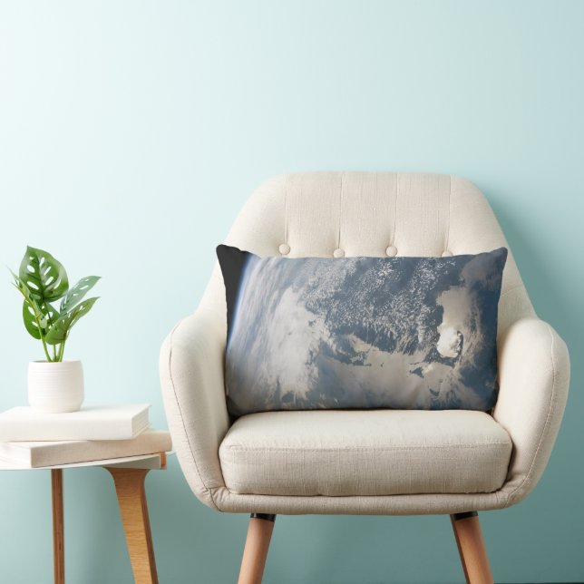 Coussin Rectangle Soleil Sur Les Eaux De La Terre. (Chaise)