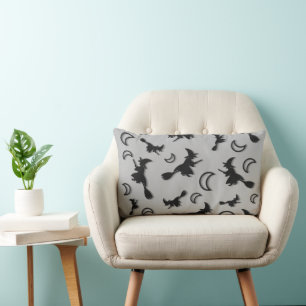 Coussin Rectangle Sorcière volante parmi la demi-lune à la nuit d'Ha