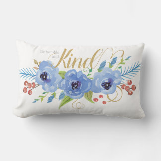 Coussin Rectangle Soyez humble et des fleurs d'aquarelle bleu