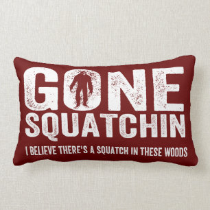 Coussin Rectangle Squatchin allé (affligé) Squatch en ces bois