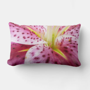 Coussin Rectangle Stargazer Lily brillant Magenta Floral