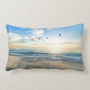 Coussin Rectangle Sun. Ciel. Mer. Sable. Scène de plage