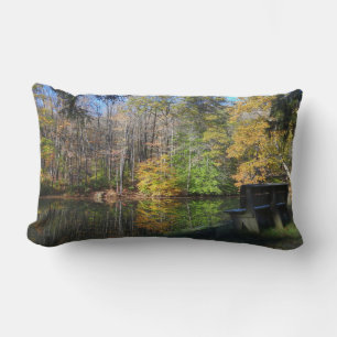 Coussin Rectangle Un siège avec une vue d'automne en Pennsylvanie