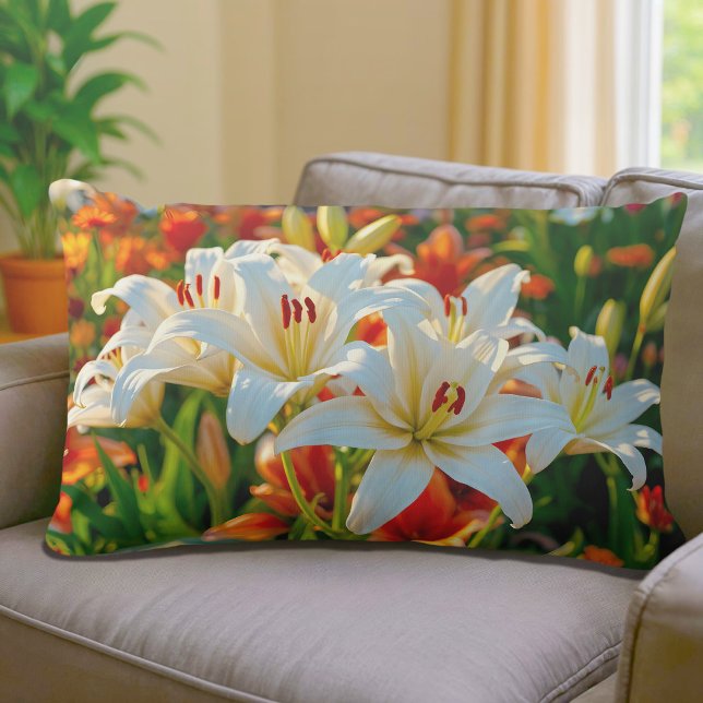 Coussin Rectangle White Lilies Lumbar Pillow (Lumbar pillow with white lilies)