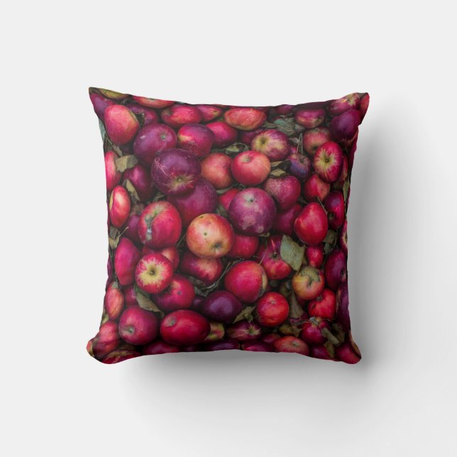 Coussin Red apple lot (Recto)