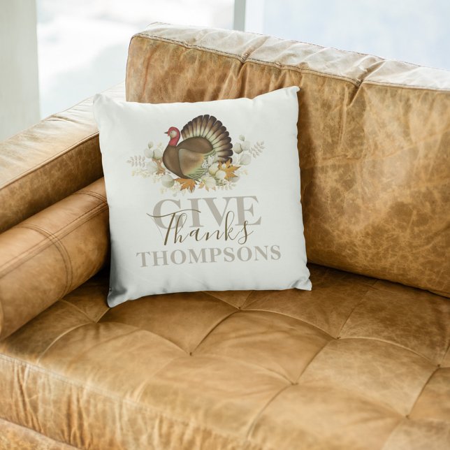 Coussin Remerciements Tombée Personnalisée (A thanksgiving watercolor turkey throw pillow. )