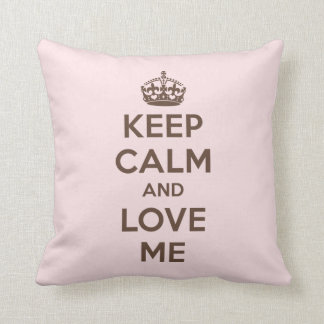 Coussin Restez calme et aimez-moi