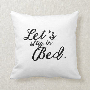 Coussin Restons dans le carreau de lit