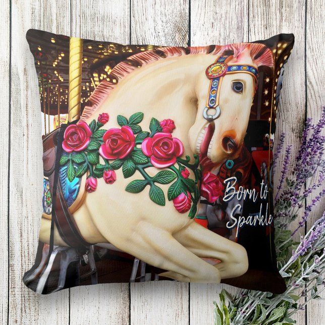 Coussin Retro Carousel Horse Photo Né à Sparkle Script (Créateur téléchargé)