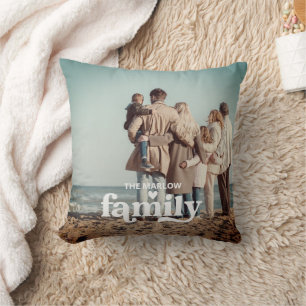Coussin Retro Family Text Overlay