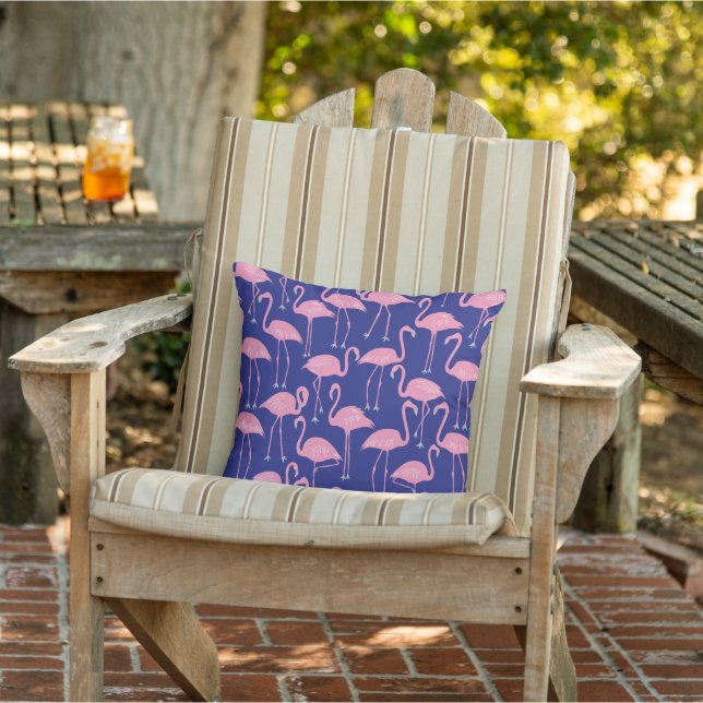 Coussin Retro Hand-Drawn Flamingo | Tropical Pattern Navy (Chaise)