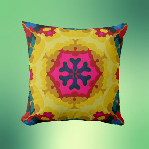 Coussin Rétro Mandala jaune bleu et rose