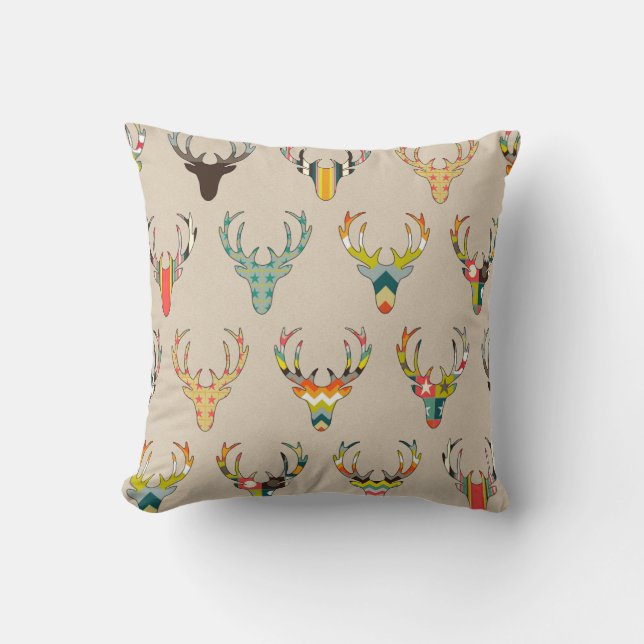 Coussin rétro tête de cerfs communs sur la toile (Recto)