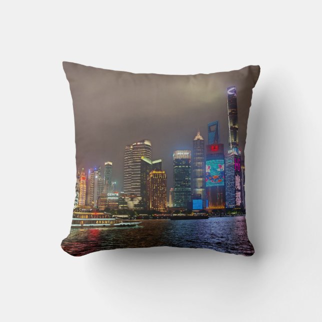 Coussin Rêves électriques - Futuriste Shanghai Skyline, A  (Recto)