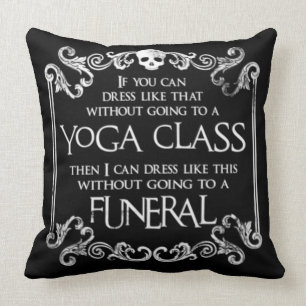 Coussin Robe gothique