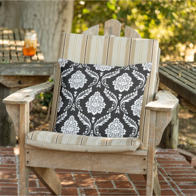 Coussin Rococo Damassé Grand Motif Blanc sur Noir (Chaise)
