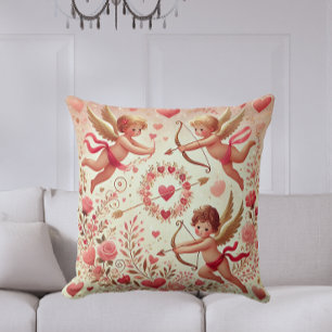 Coussin Romantique rose et or Cupidon Saint-Valentin