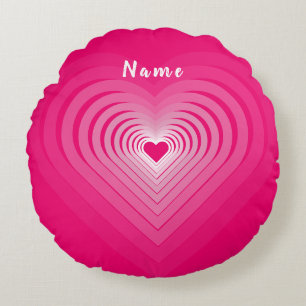 Coussin rond de coeur rose avec nom personnalisé