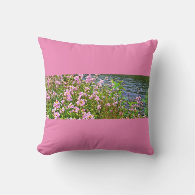 Coussin Rose, couleur rose, scène nature fleur sauvage (Recto)