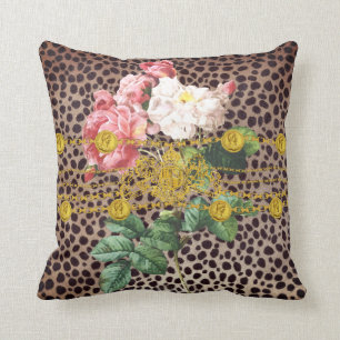 Coussin Rose de chaîne d'emblème de lion d'or d'empreinte
