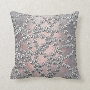 Coussin Rose de gris argenté de décor de bijoux de