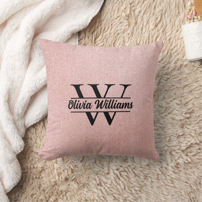 Coussin Rose Gold Pailleté Monogramme | Étincelle Moderne  (Couverture)