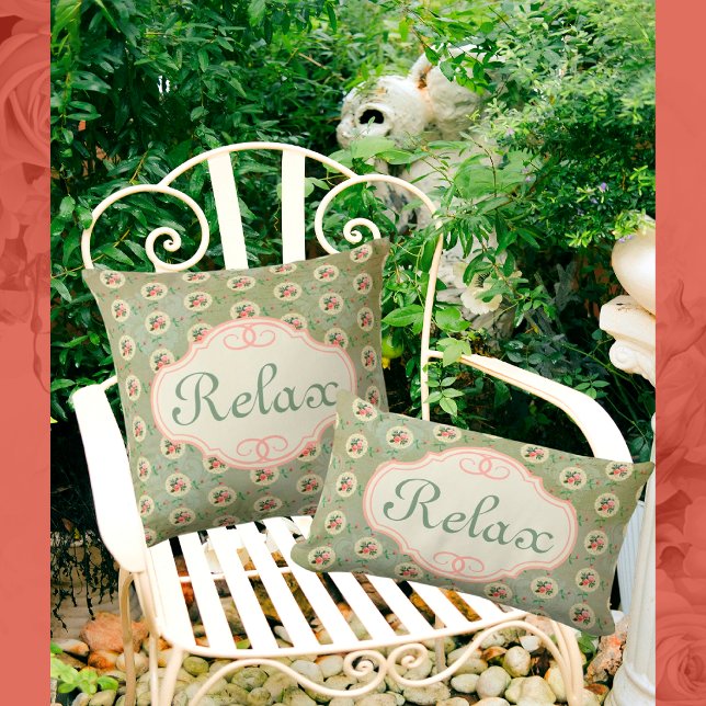 Coussin Rose personnalisée vintage Broderie verte damasqué (Time to relax! Or personalize with another message or a name.)